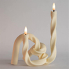Yongmao Flameless Spiral Taper Candles Twisted Rechargeable LED Electric Fake Flickering Candles for Home Wedding Party Christmas Decoration (2Pcs, Ivory)